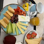 Eleni Guest house 3*