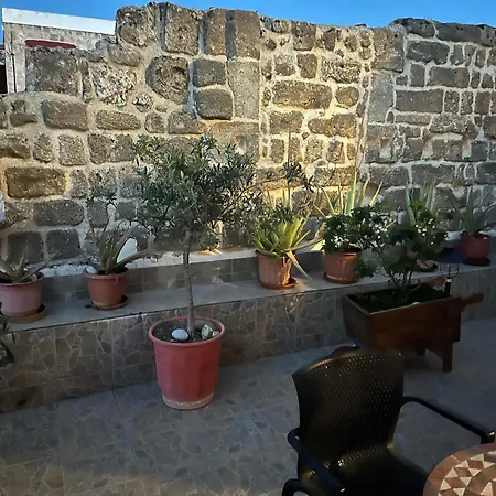 Eleni Πανσιόν