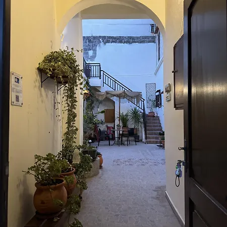 招待所 叶莱尼旅馆 Rhodes City