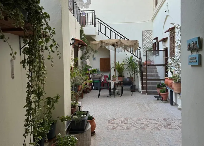 Eleni Guest house 3*