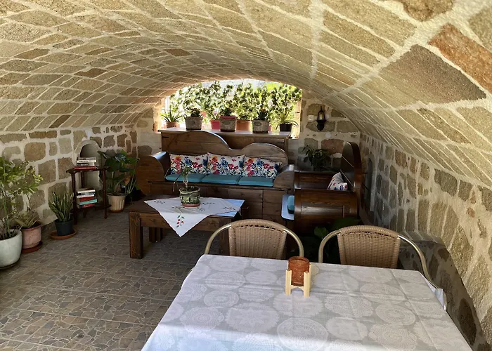 Гостьовий будинок Eleni 3*