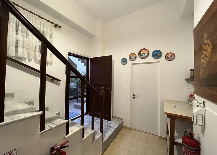 Eleni Гостьовий будинок Rhodes City