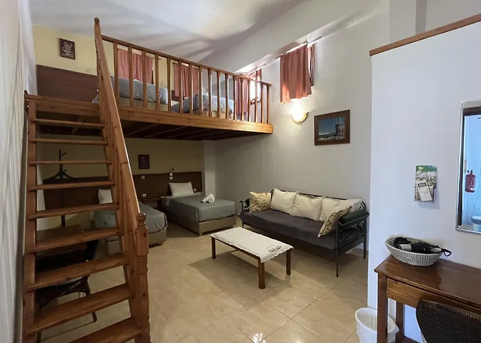 Guest house Eleni 3*