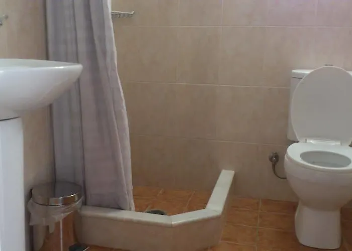 Гостьовий будинок Eleni Rhodes City