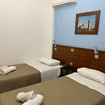 叶莱尼旅馆 3*